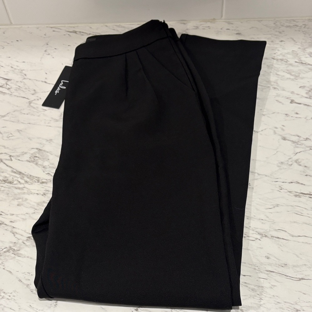 NWT Lulu's Classic Black womens dress pants